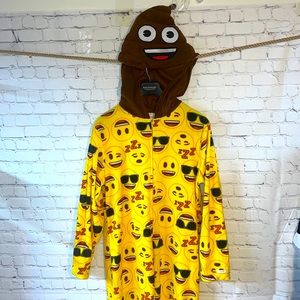 Lg unisex Emoji “poop” yellow and brown onesie. Full zip up. Very soft